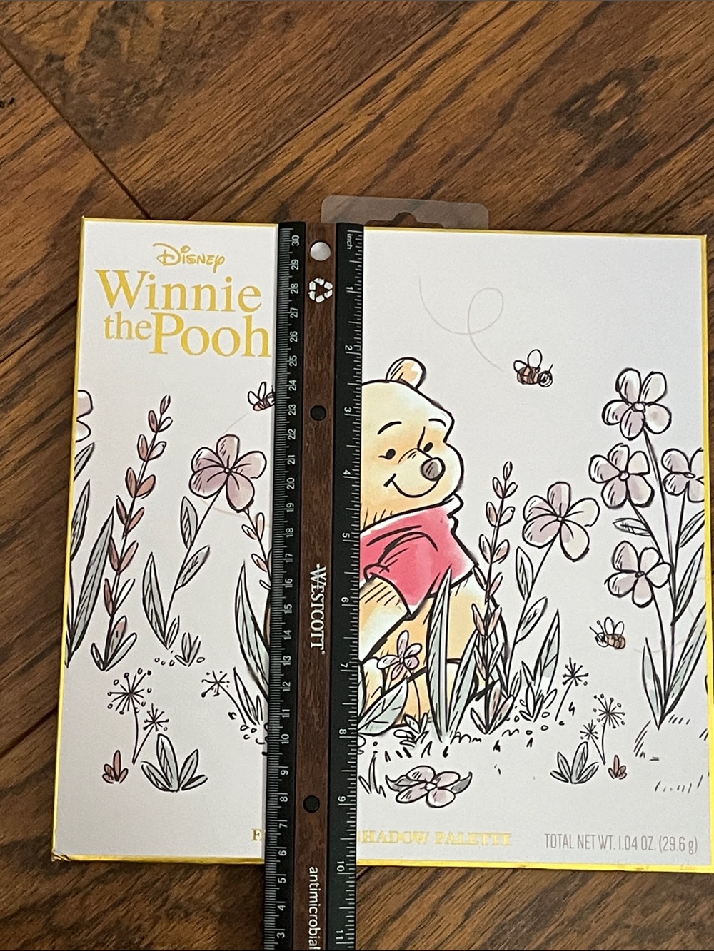 NEW!  Disney Winnie the Pooh Eyeshadow and Face Makeup Palette - Picture 14 of 15